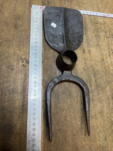 Old tool outil ancien - outil,